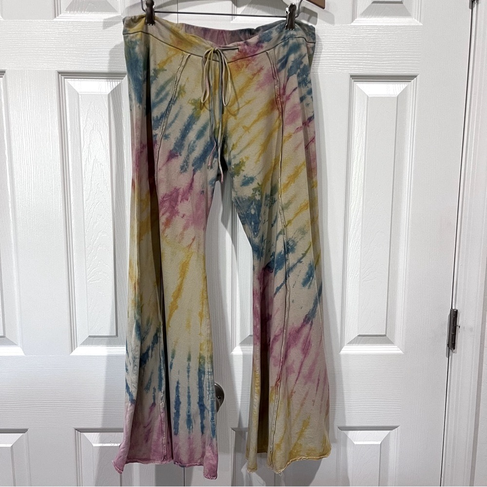 Karma Circle Tie Dye Wide Flare Leg Palazzo Pants Size M